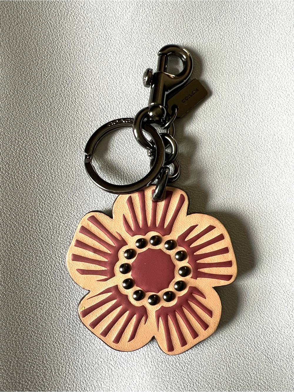 Coach Leather Tea Rose Flower Charm Keychain Gunmetal Studded Floral - Picture 1 of 14